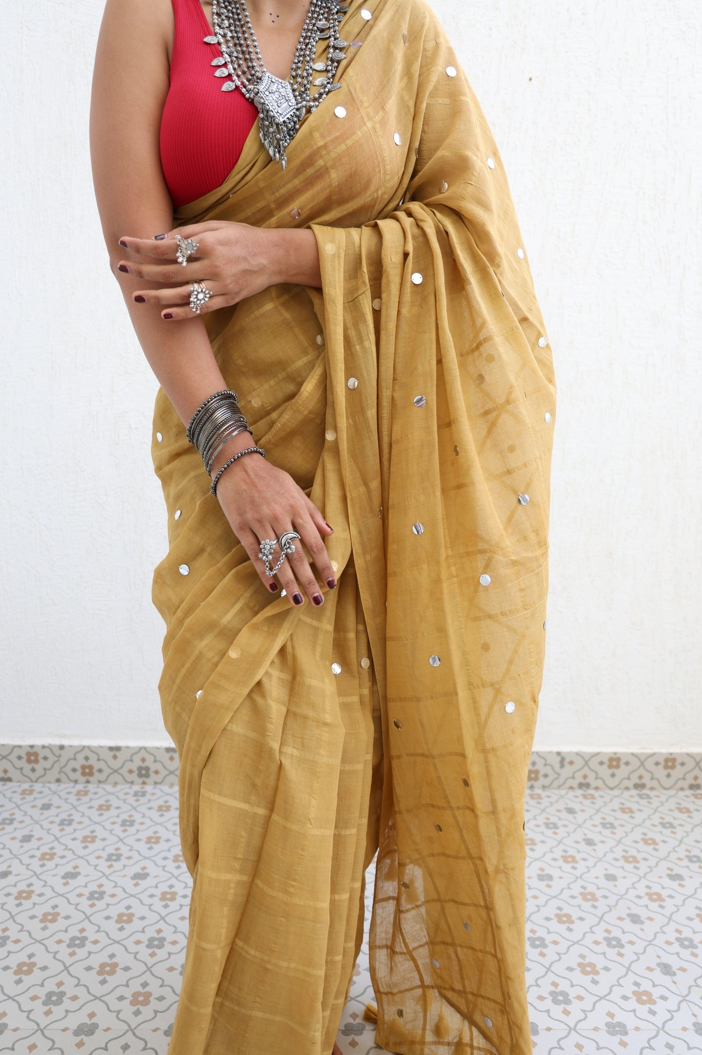 Almond Beige Mul Saree