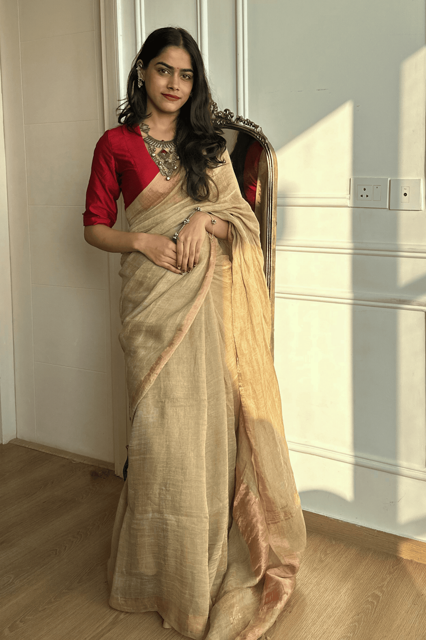 Beige Handloom Linen Saree