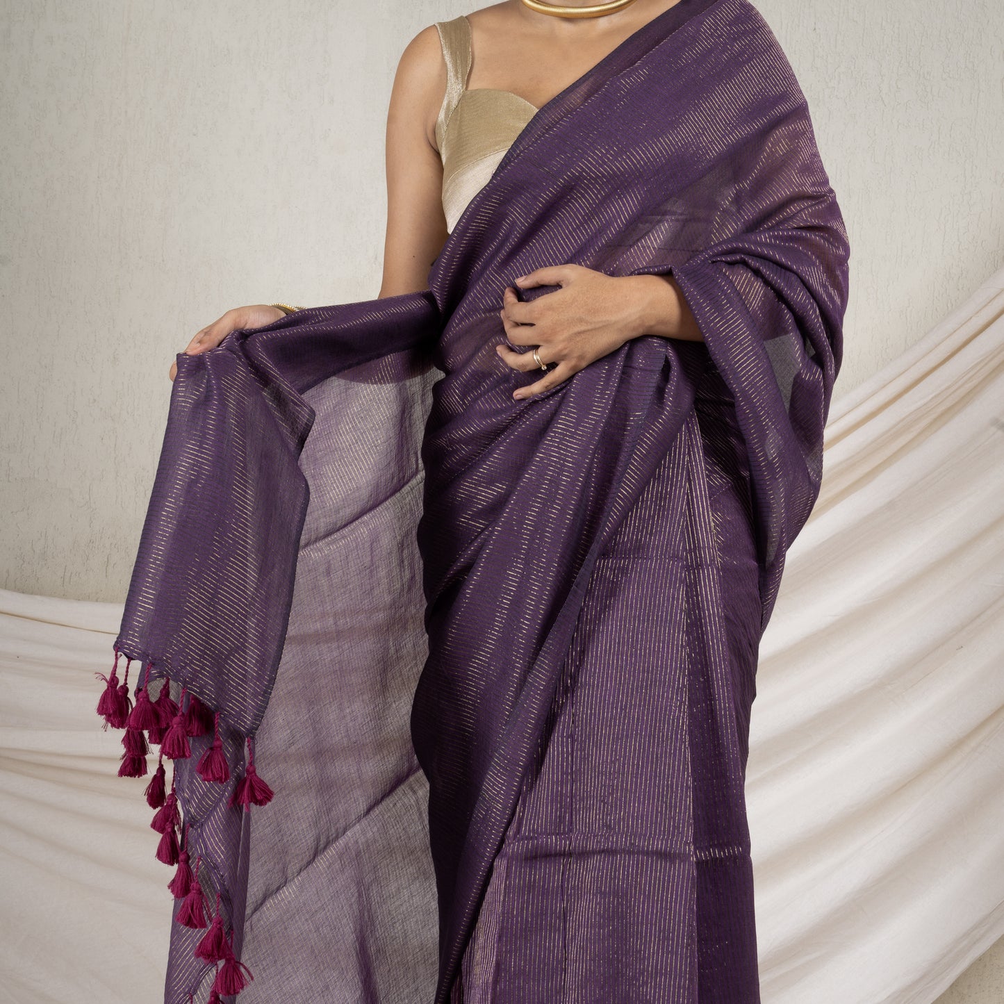 Merlot Gold Mul Saree