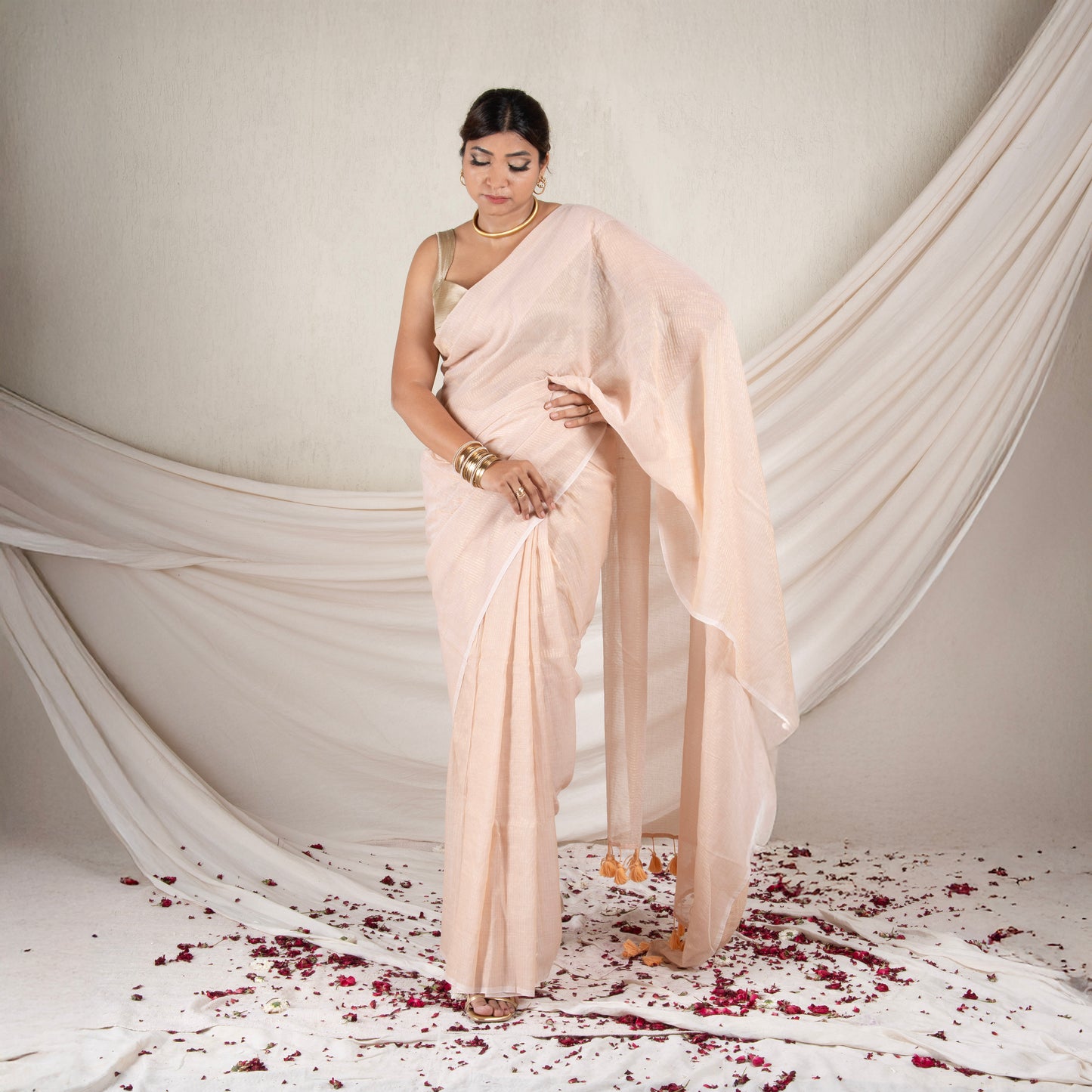 Beige Mulmul Zari Saree