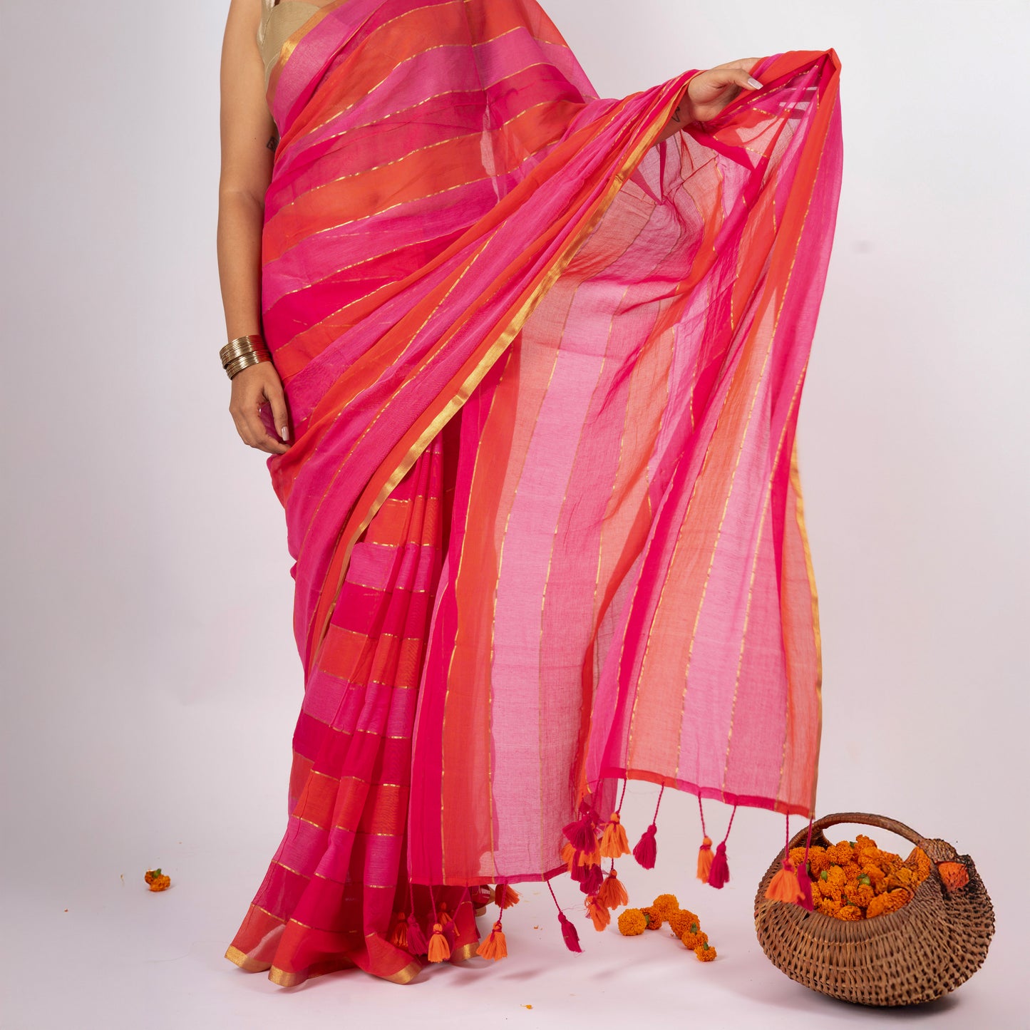 Sarini Mulmul Zari Saree