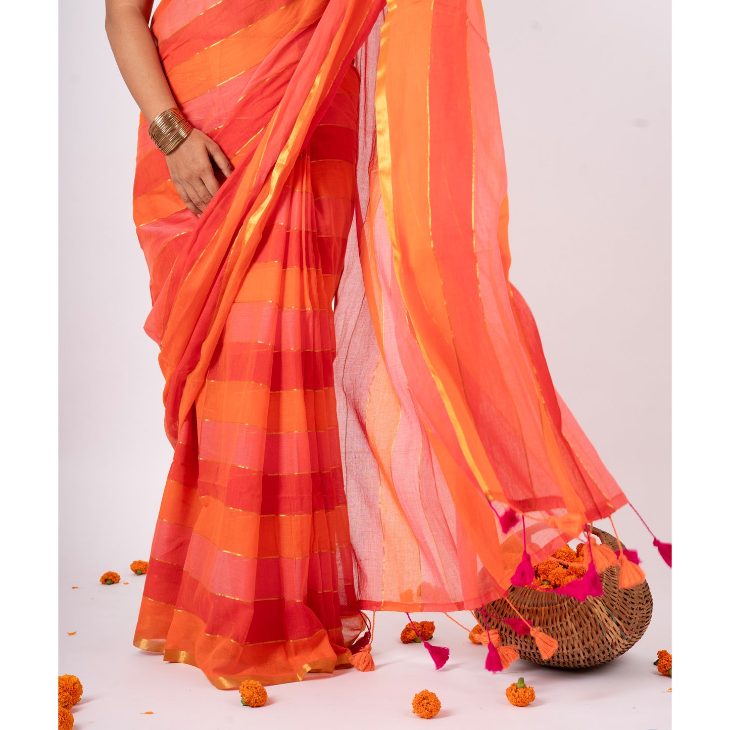 Rangrez Mulmul Zari Saree
