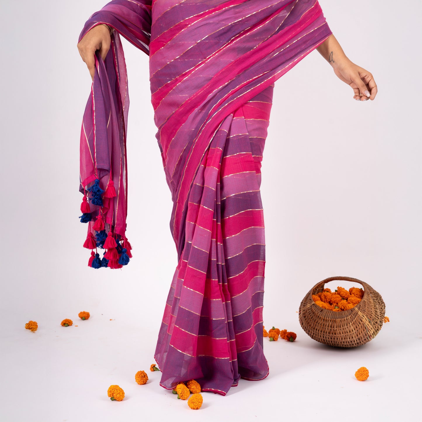 Abhira Cotton Zari Saree