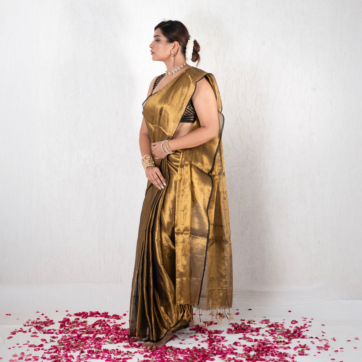 Zira Mulmul Tissue Saree
