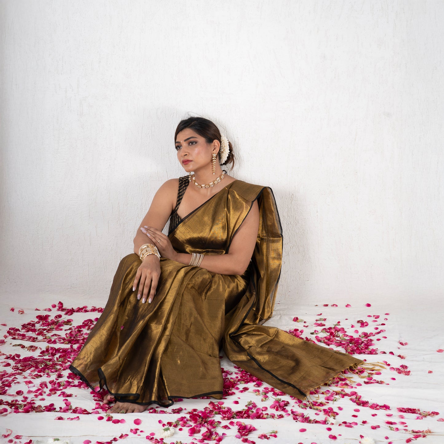 Zira Mulmul Tissue Saree