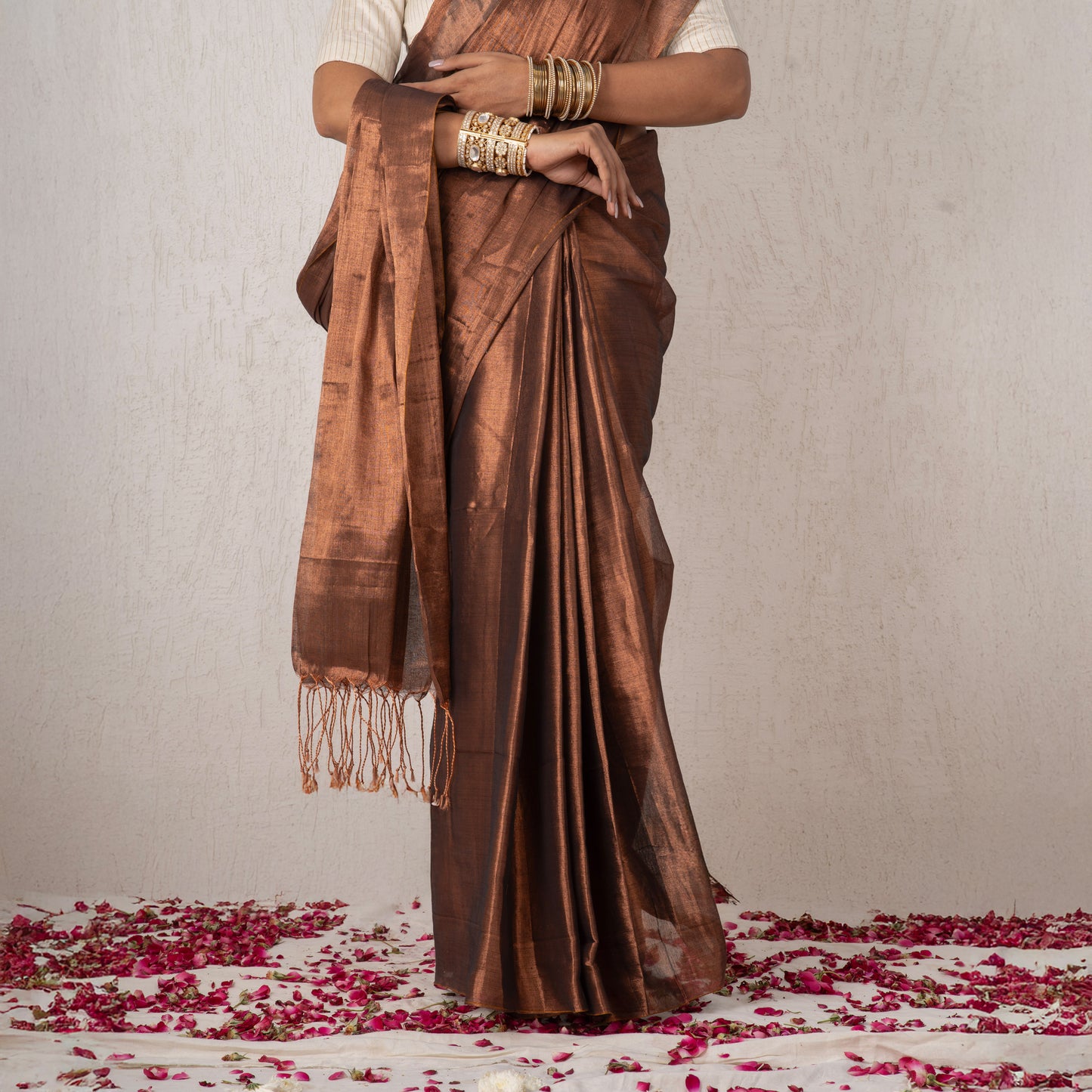 Devina Mulmul Tissue Saree