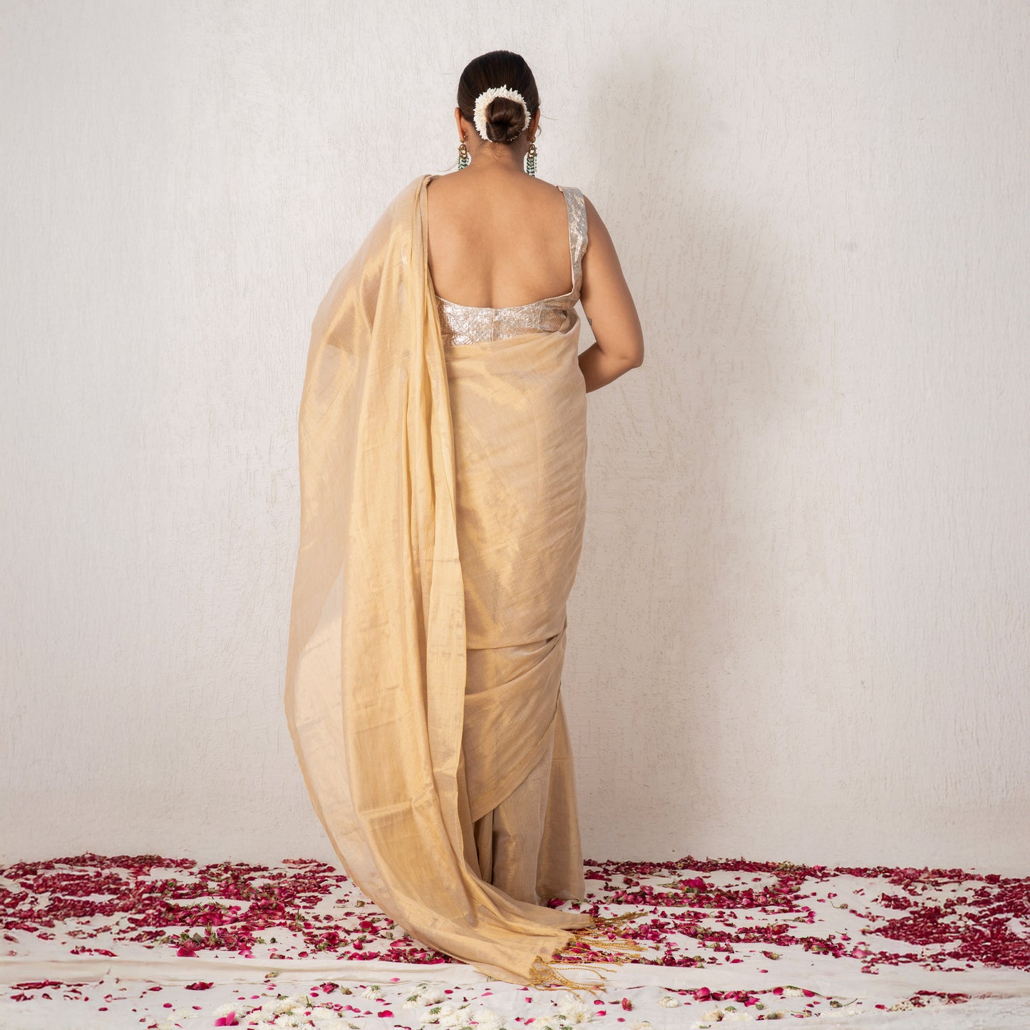 Meira Mulmul Tissue Saree