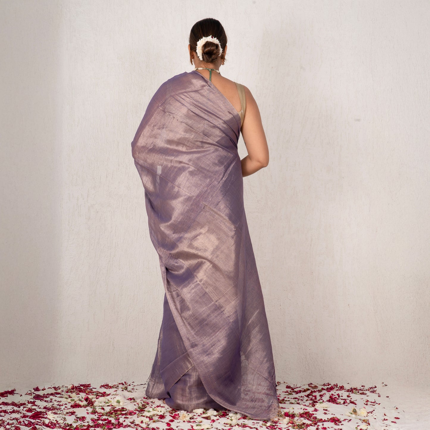 Tarini Mulmul Tissue Saree