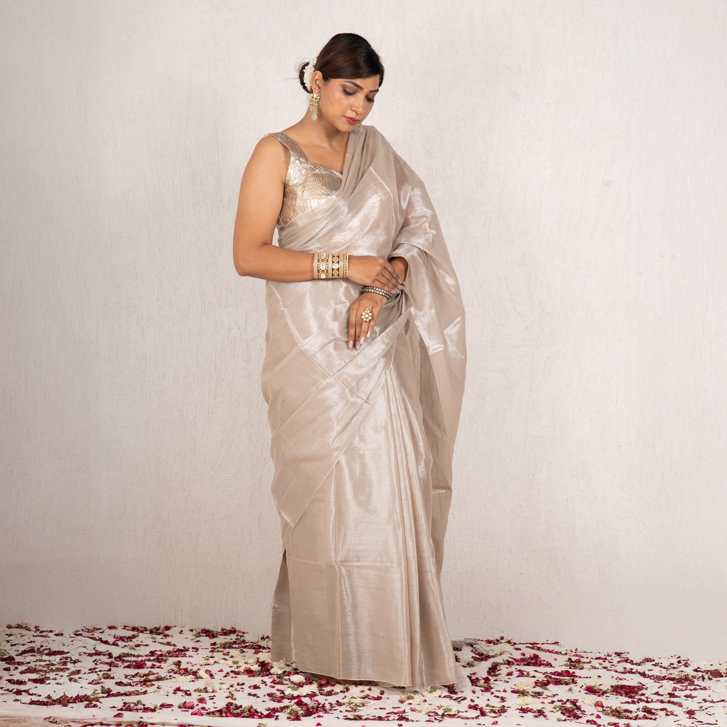 Shyra Mulmul Tissue Saree