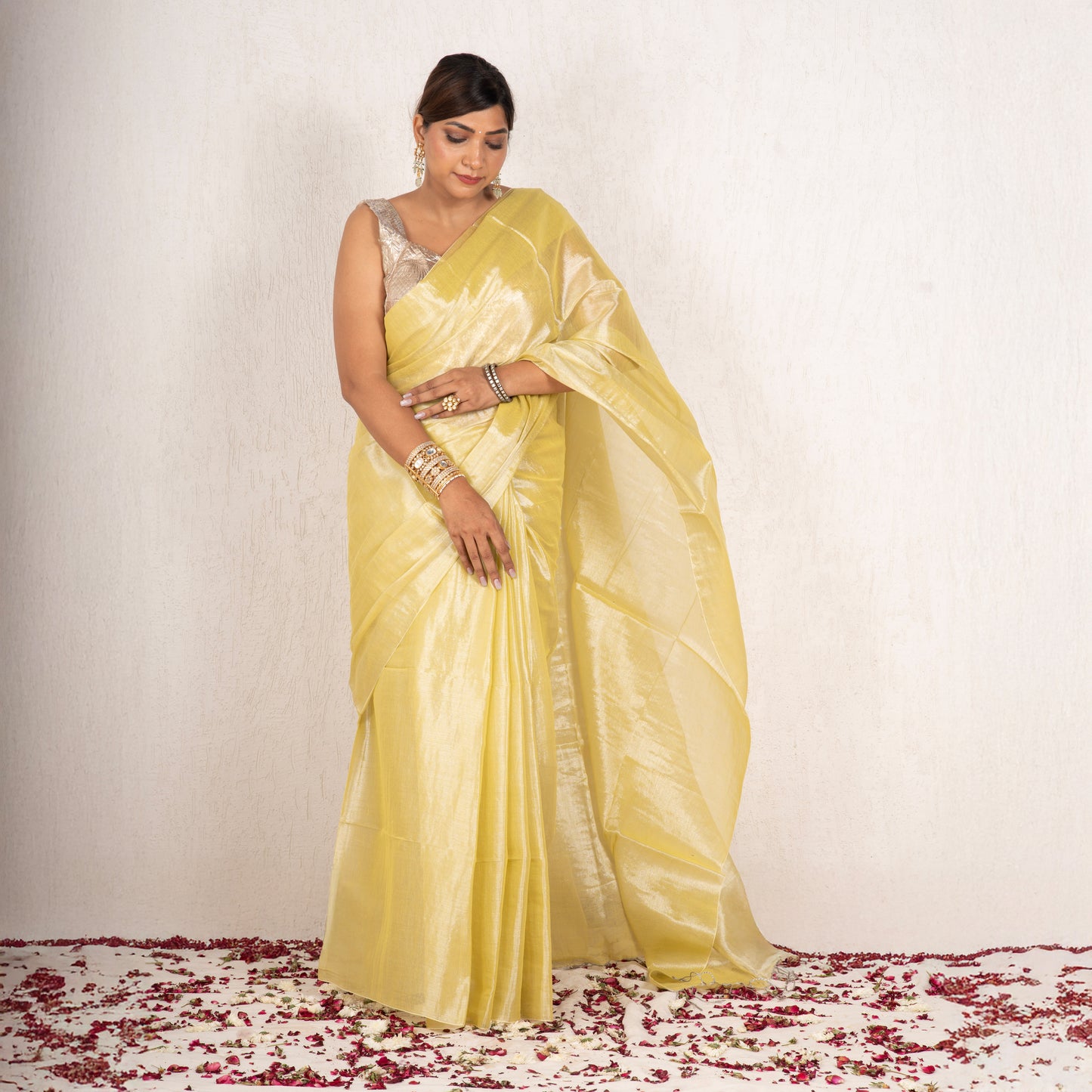 Navira Mulmul Tissue Saree