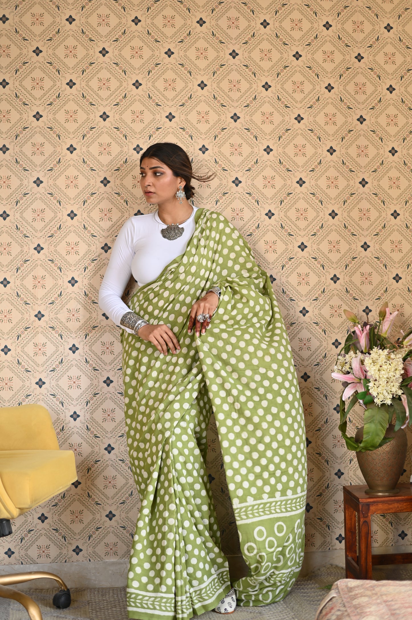 Kacha Aam Dabu Mulmul Saree