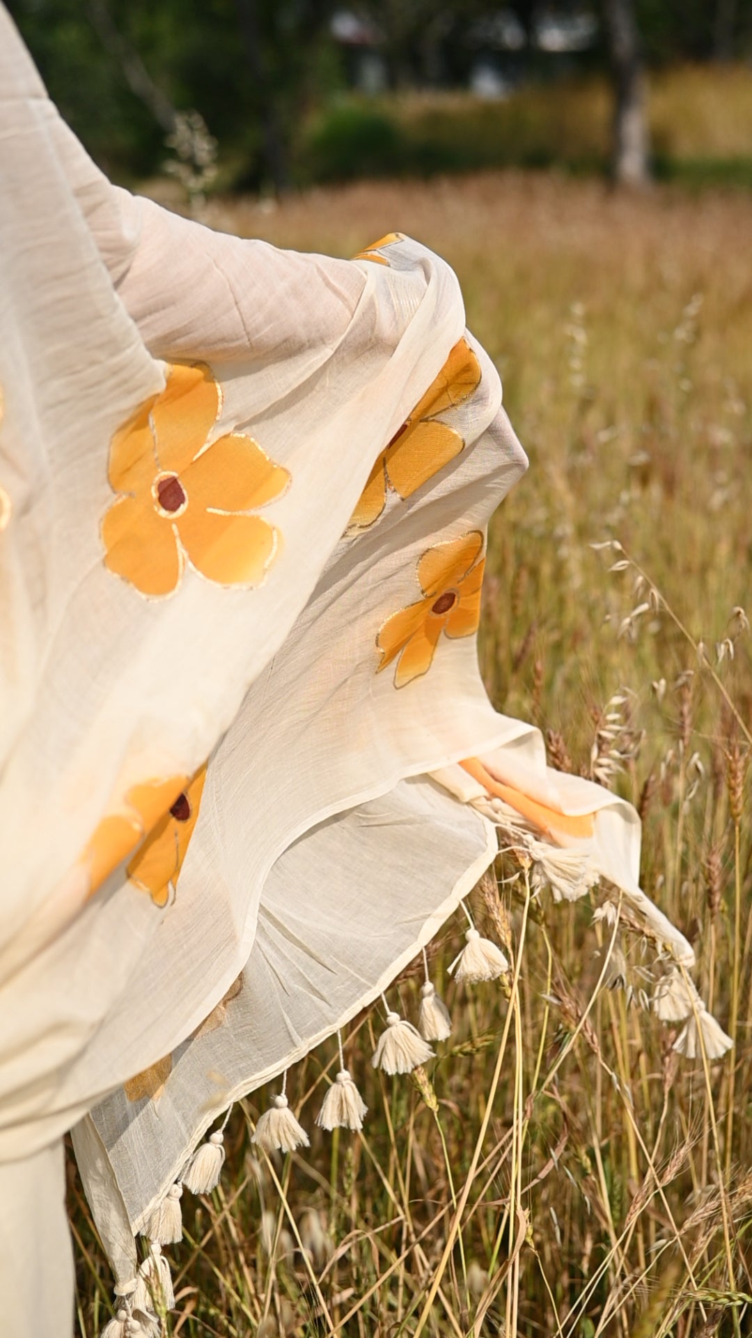 Velvet Leaf Mulmul Saree