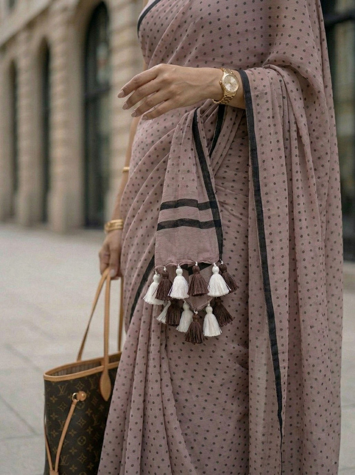 MAYIN India beige printed mul cotton polka dot saree