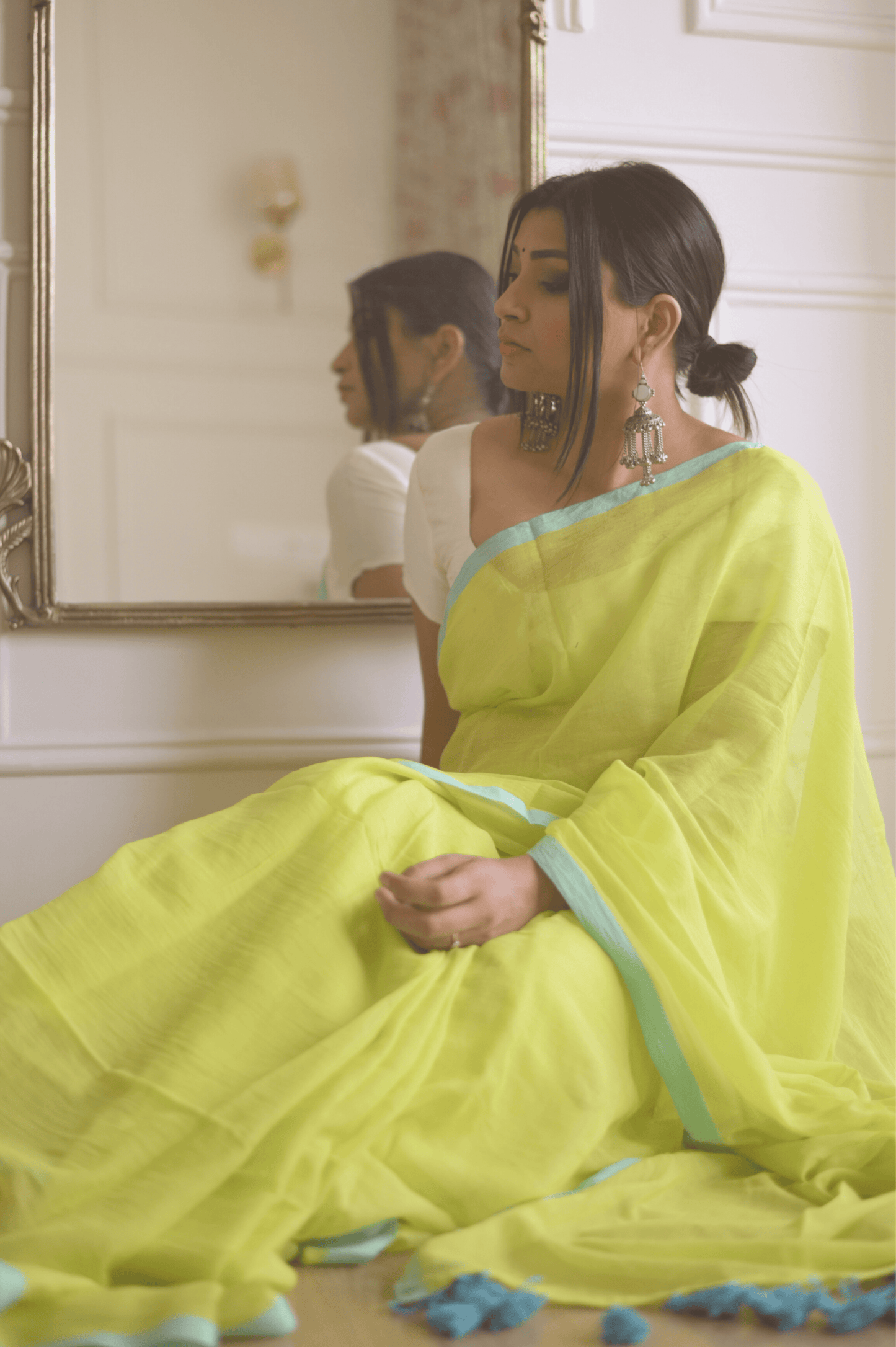 Limelight Mulmul Saree - Mayin India