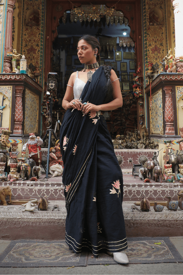 Onyx Chic Mul Saree