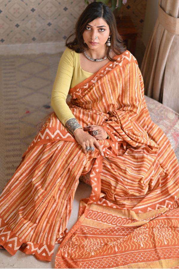 Mitti Dabu Mulmul Saree