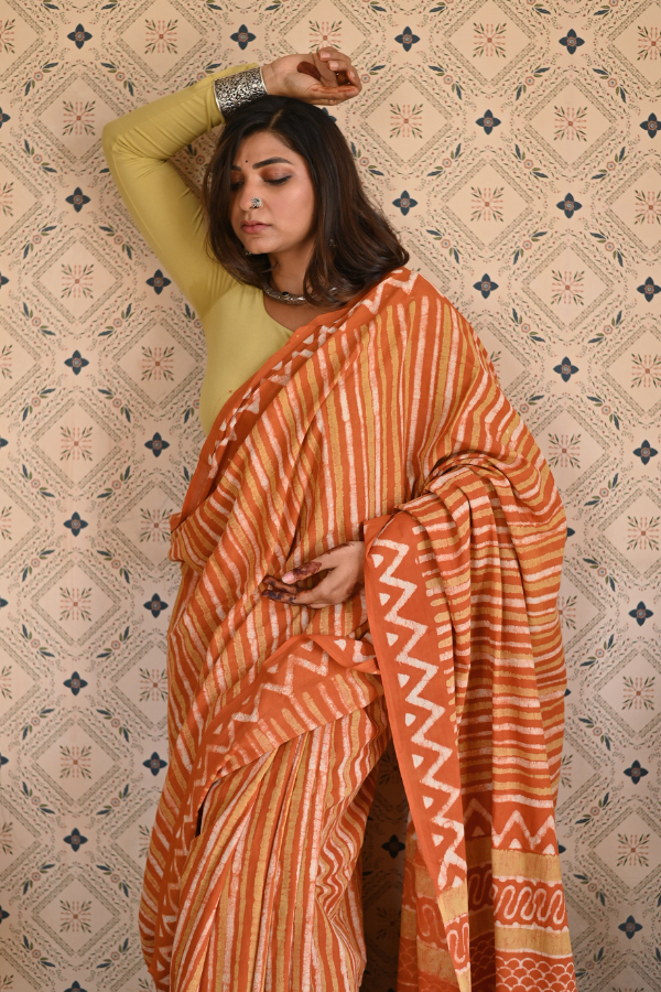 Mitti Dabu Mulmul Saree