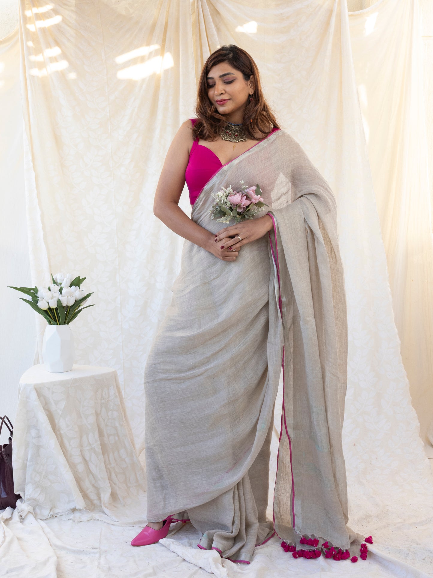 The Go to - Ivory Pure Handloom Linen Saree with Zari Border