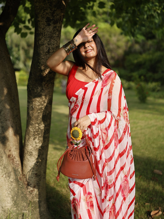 Amélie- Red Floral Print Pure Chiffon Partywear Saree