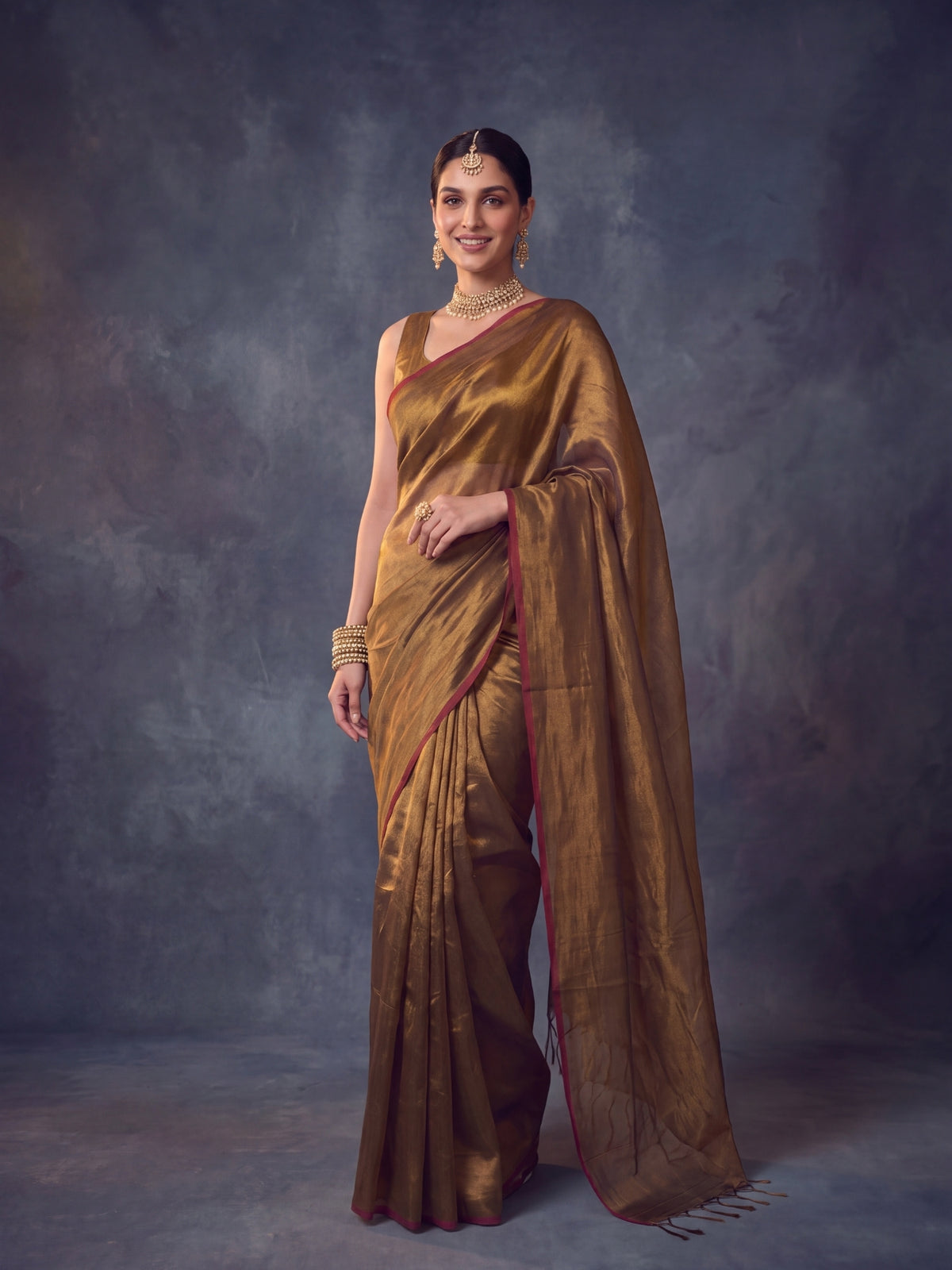 Svarn Handloom Tissue Saree