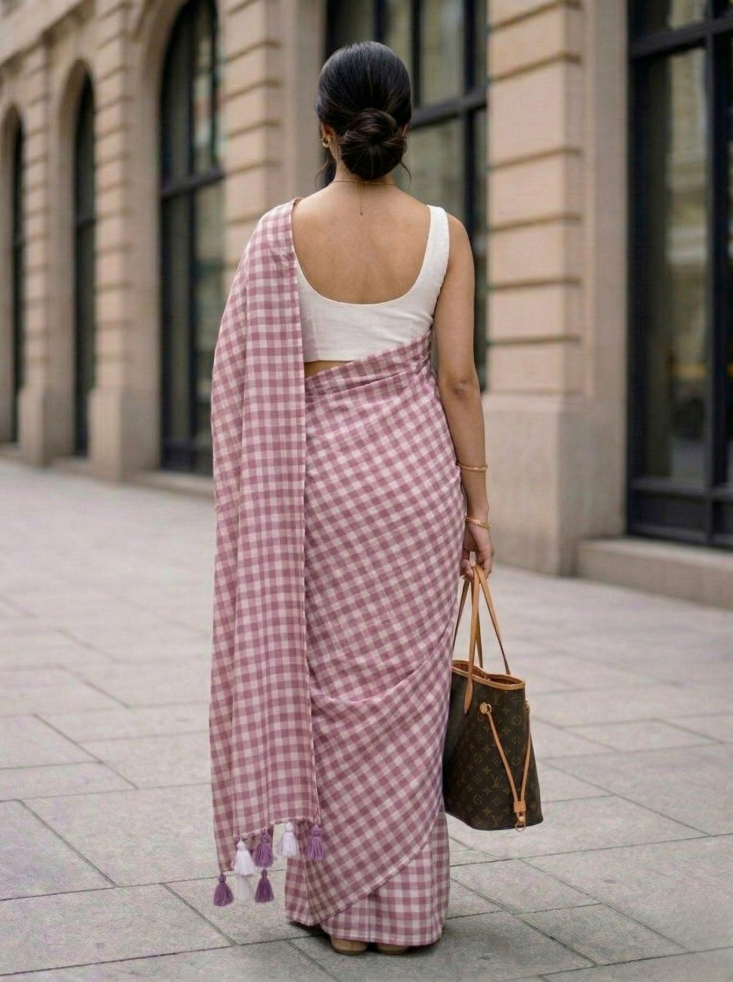 Dusty Petal - Mauve Gingham Mulmul Cotton Saree