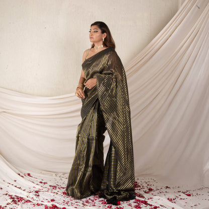 Saanjh Cotton Zari Saree