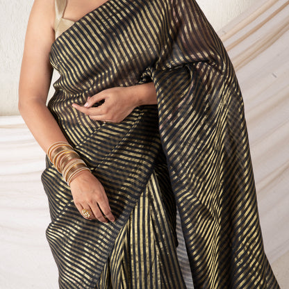 Saanjh Cotton Zari Saree