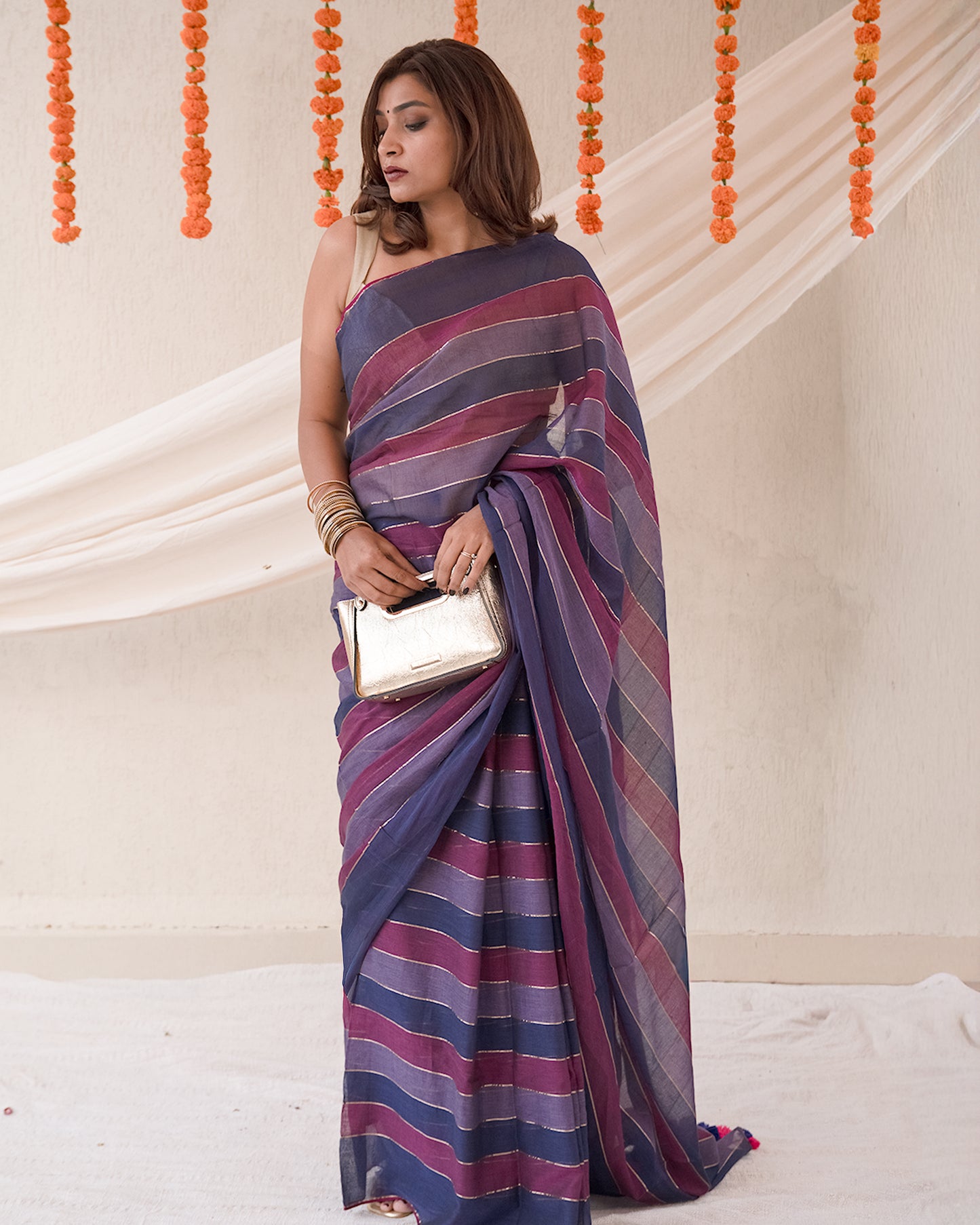 Gulnaar Mulmul Zari Saree