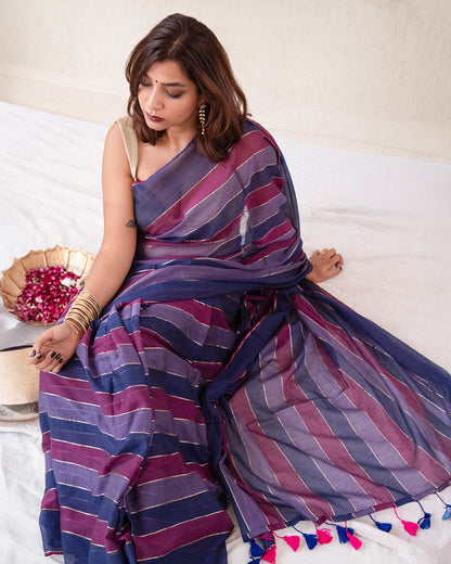 Gulnaar Mulmul Zari Saree