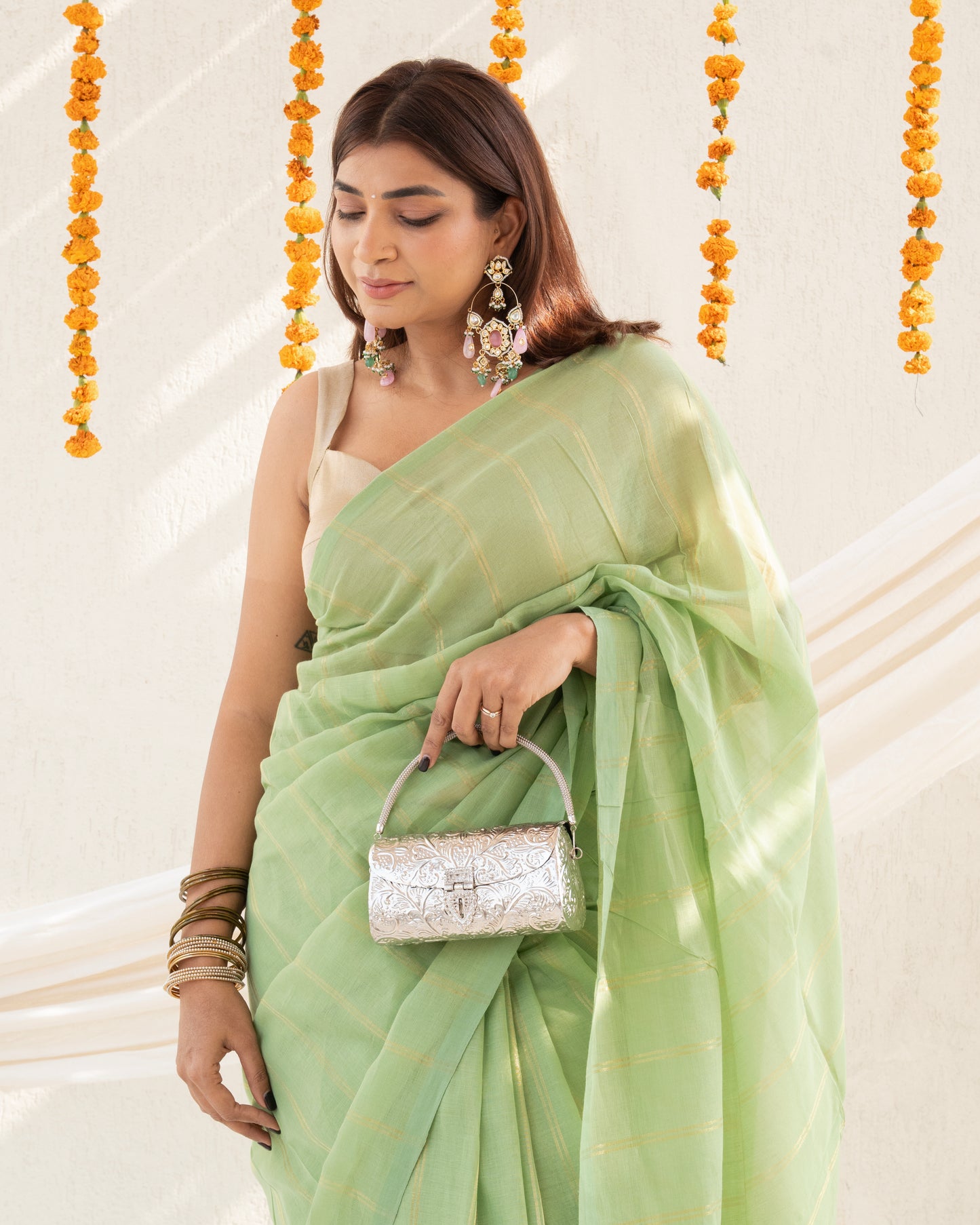 Raab Mulmul Zari Stripe Saree