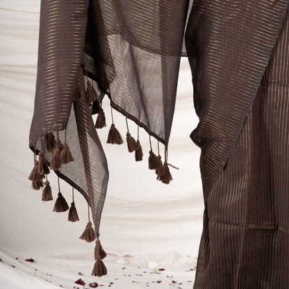 Desi Mocha Mul Saree