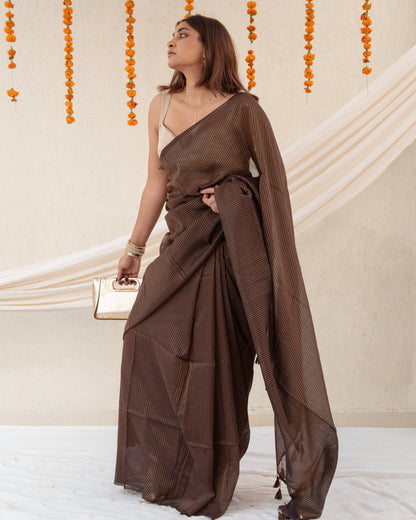Desi Mocha Mul Saree