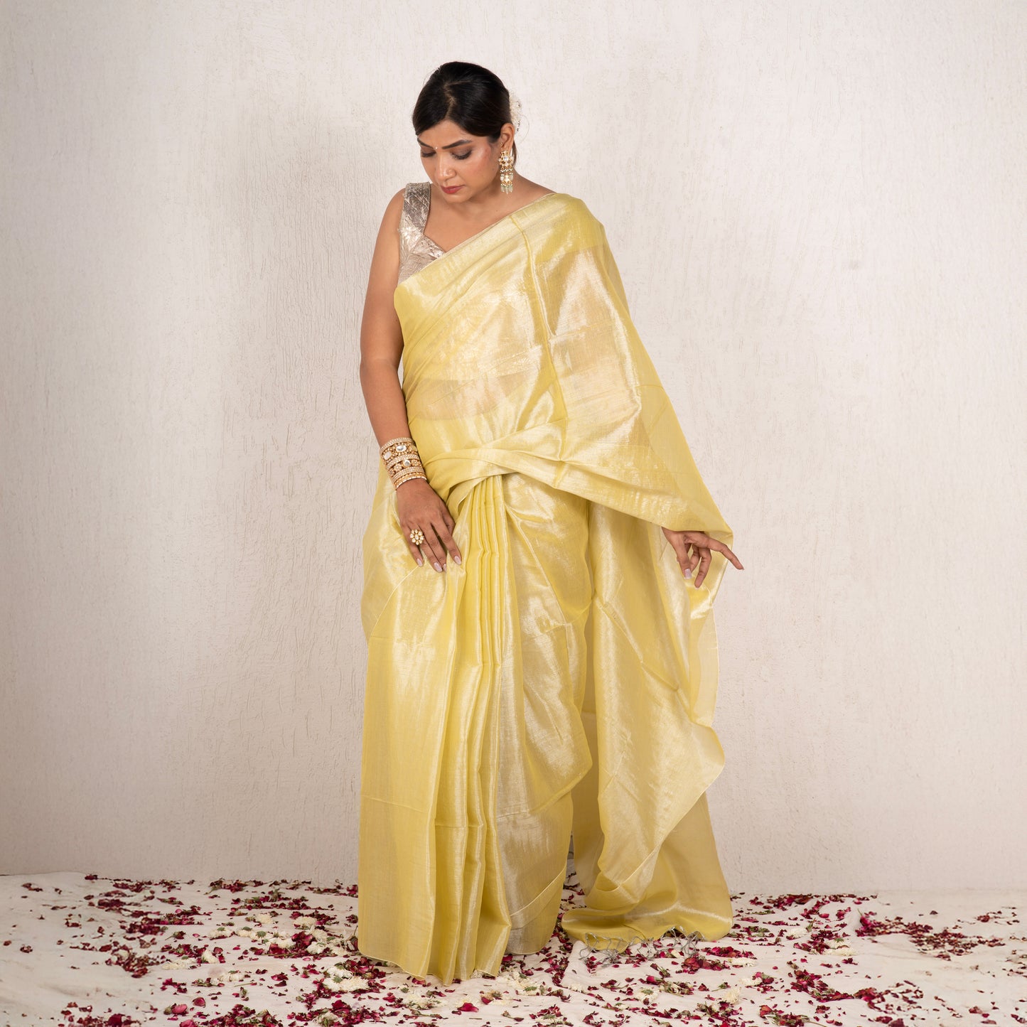 Navira Mulmul Tissue Saree