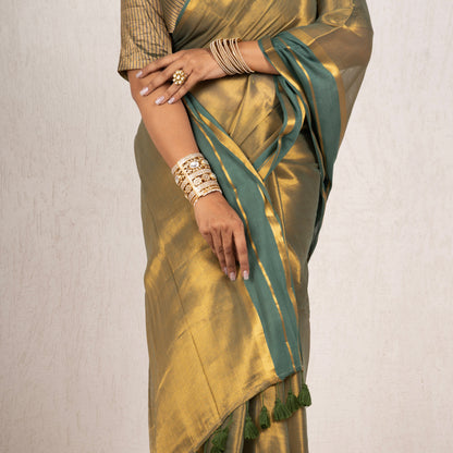 Zarvi Mulmul Tissue Saree