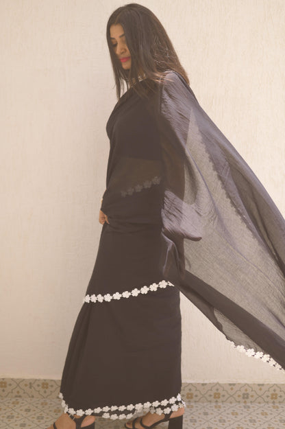Nyx Fleur Mul Saree - Mayin India 