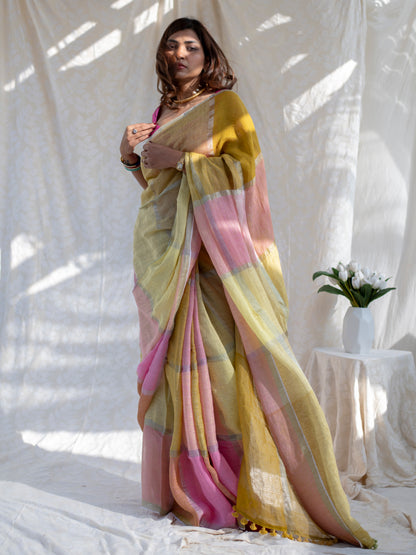 Checkmate - Multicolour Checked Pure Handloom Linen Saree