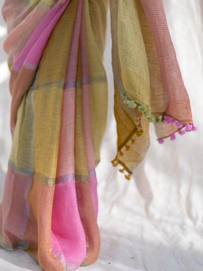 Checkmate - Multicolour Checked Pure Handloom Linen Saree