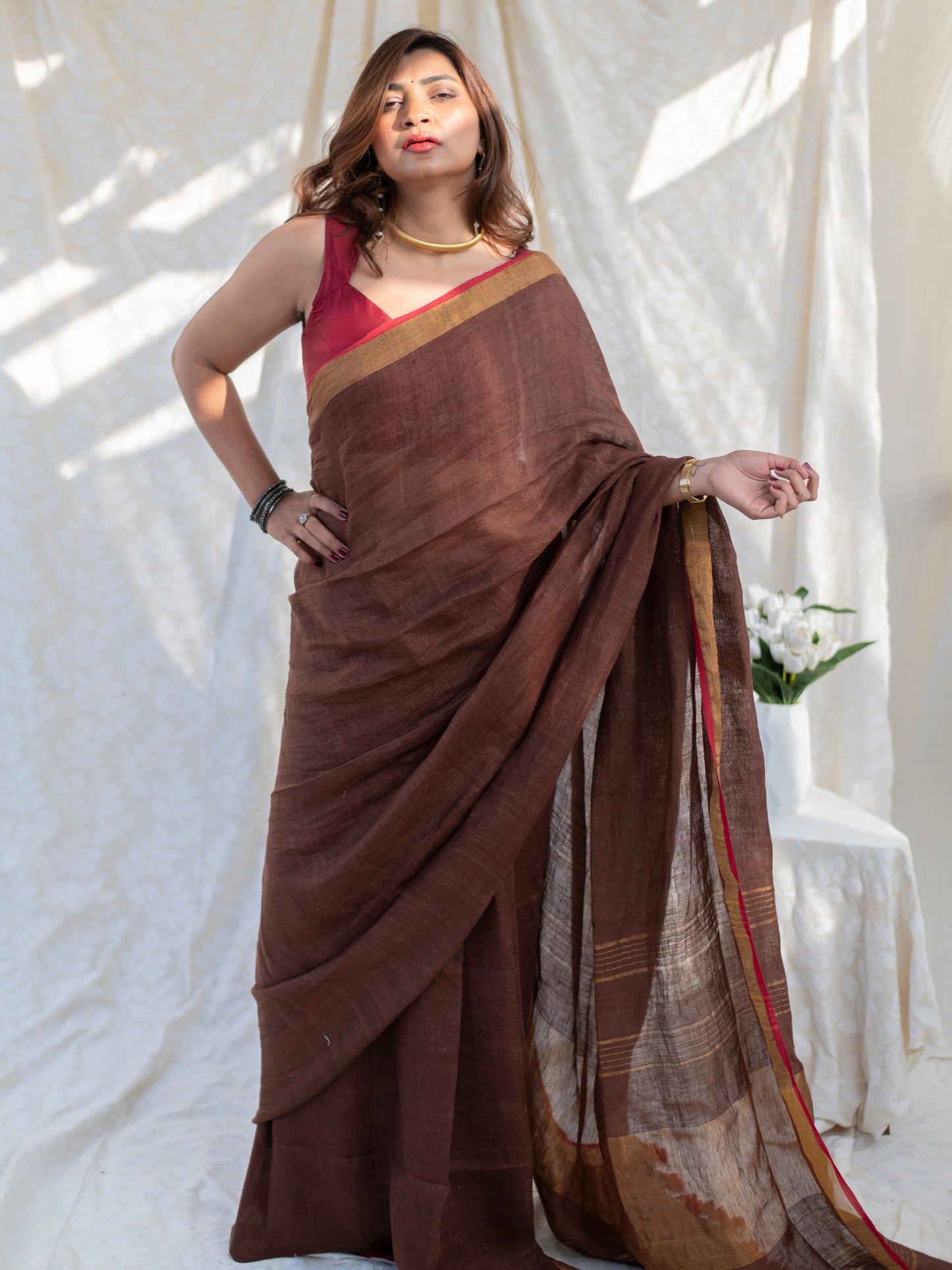 Double Espresso - Brown Pure Handloom Linen Saree with Zari Border