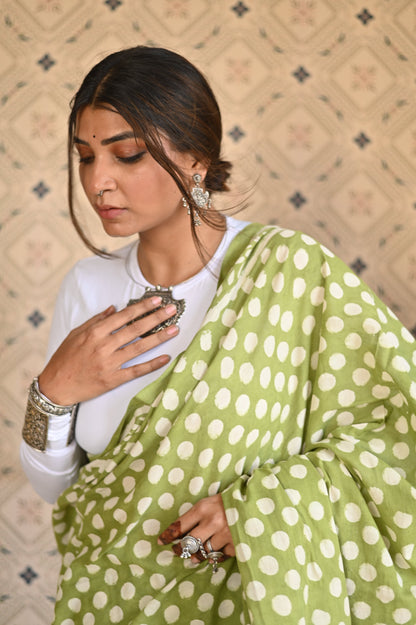 Kacha Aam Dabu Mulmul Saree