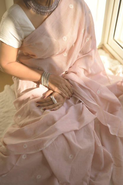 Shweta Muslin Handloom Jamdani Saree - Mayin India 