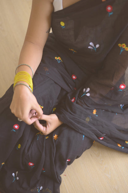 Gardenalia Black Mulmul Saree - Mayin India 