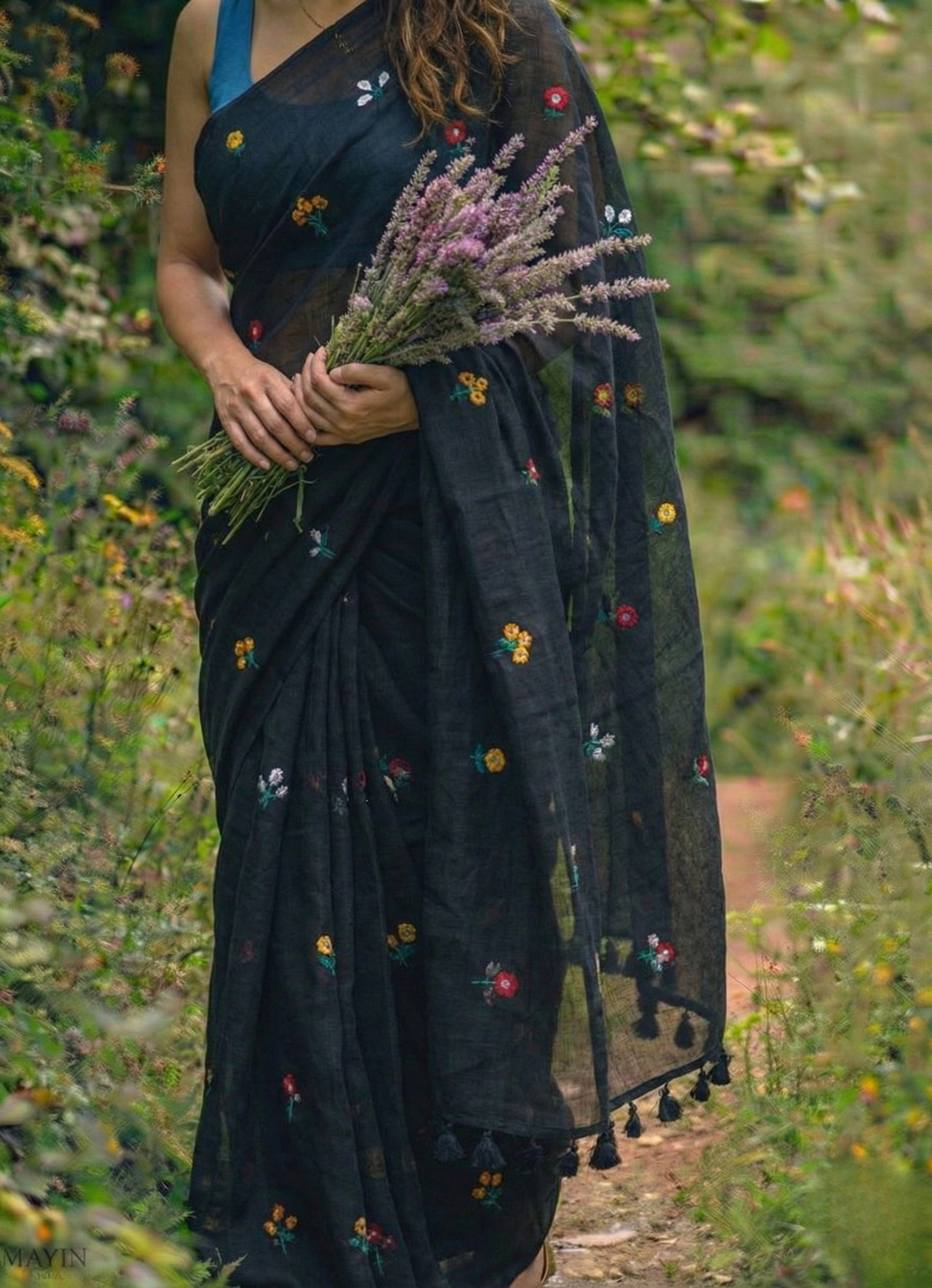 Gardenalia Black - Embroidered Mulmul Cotton Saree