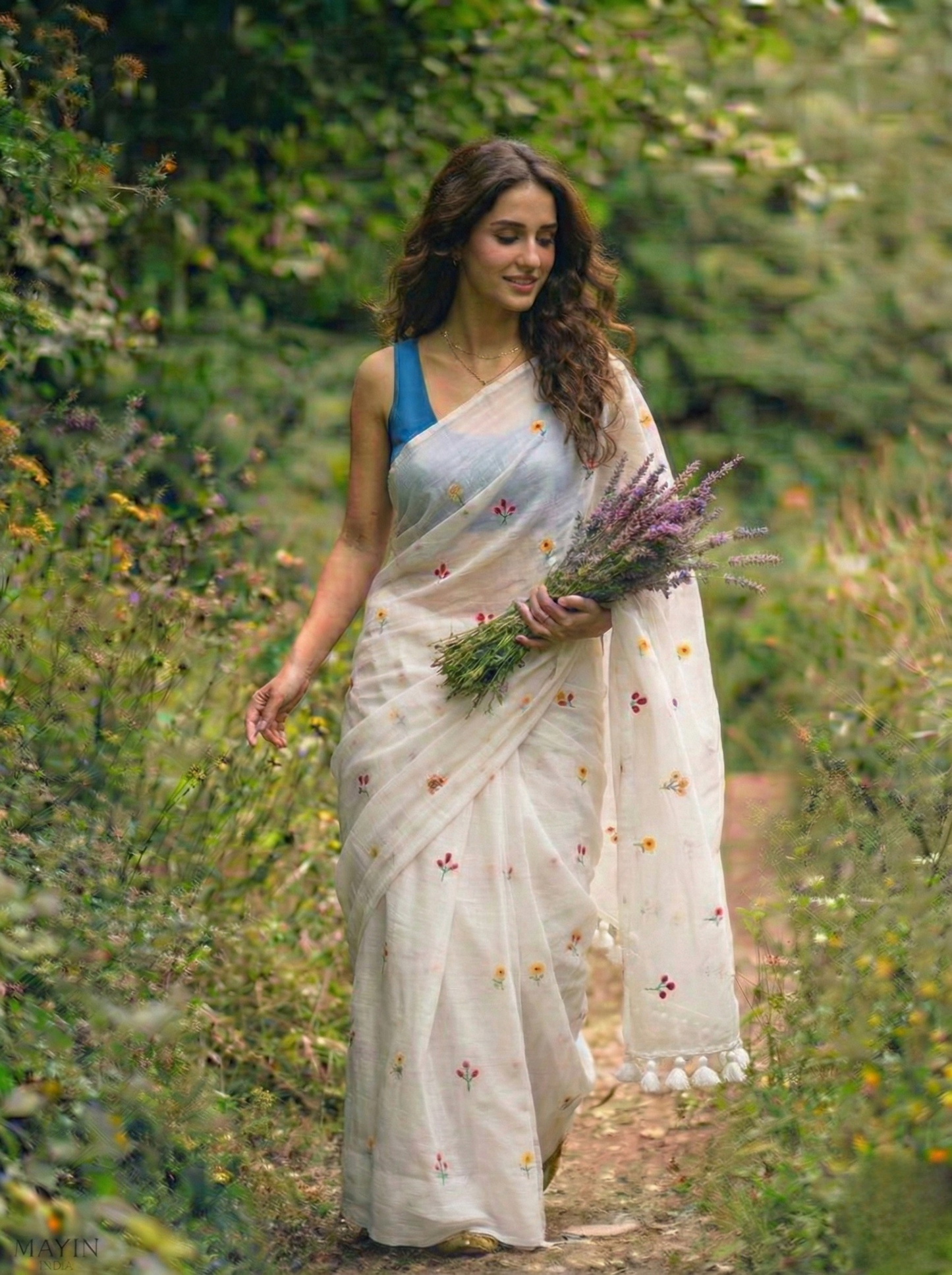 Gardenalia White - Embroidered Mulmul Cotton Saree