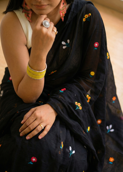 Gardenalia Black - Embroidered Mulmul Cotton Saree