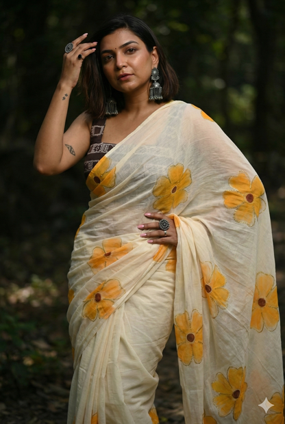 Velvet Leaf Mulmul Saree