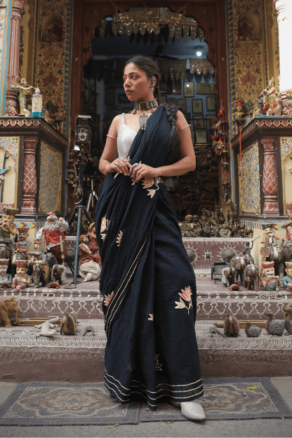 Onyx Chic Mul Saree