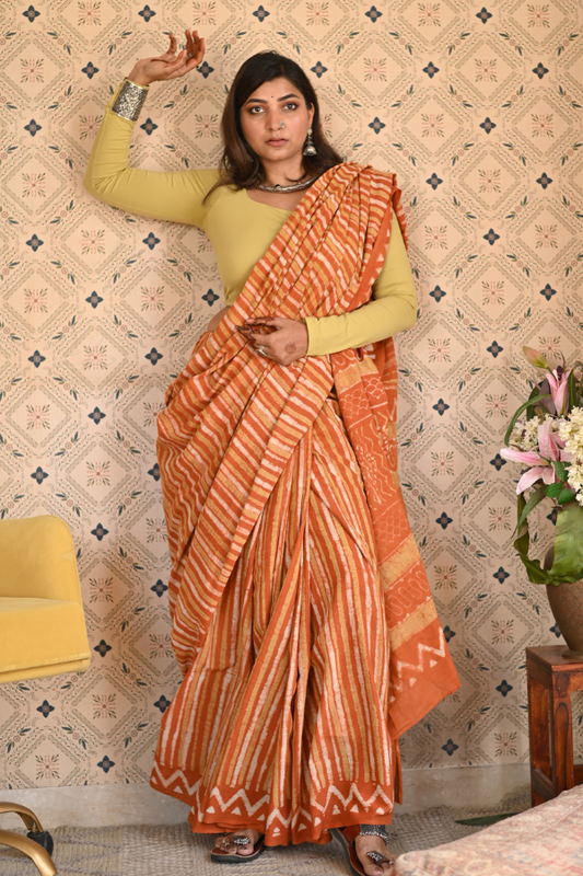 Mitti Dabu Mulmul Saree
