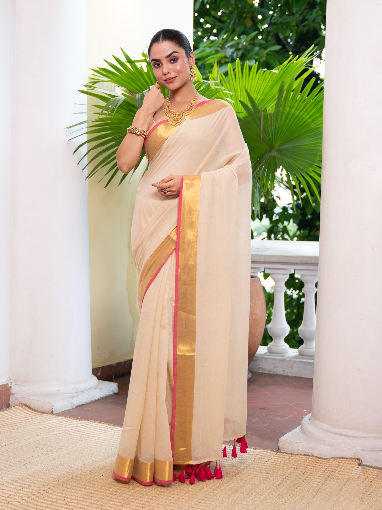 Nilavu -Golden Mul Cotton Saree