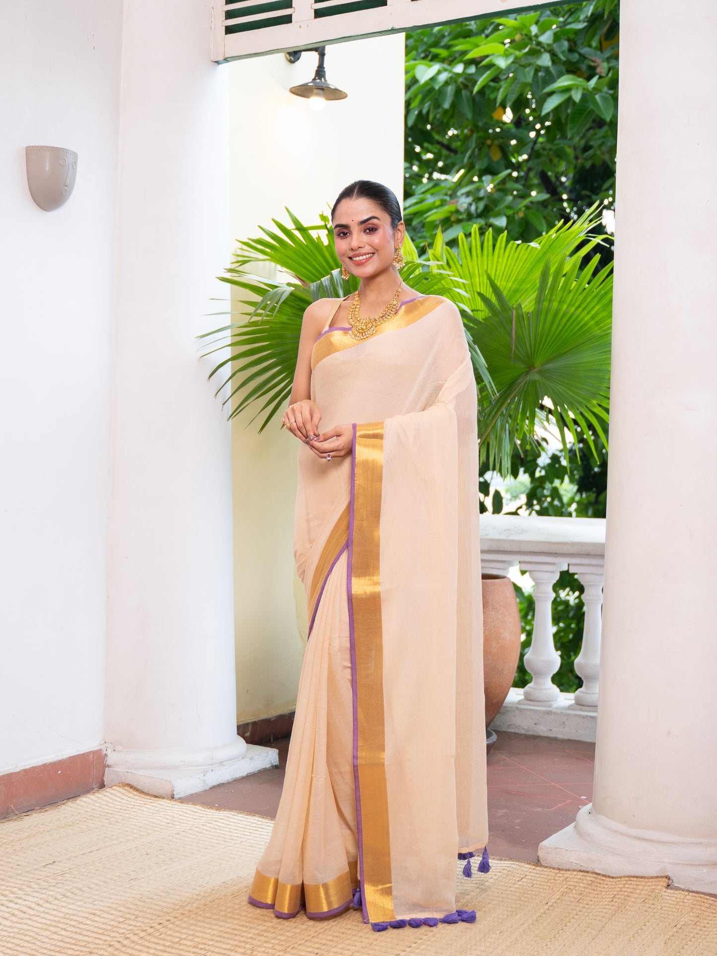 Thumbi -Golden Mul Cotton Saree