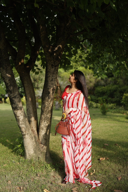 Amélie- Red Floral Pure Chiffon Saree